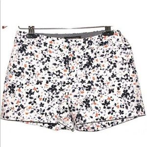 Banana Republic Hampton Fit Women's Flower Print Shorts w Pockets Size 4
